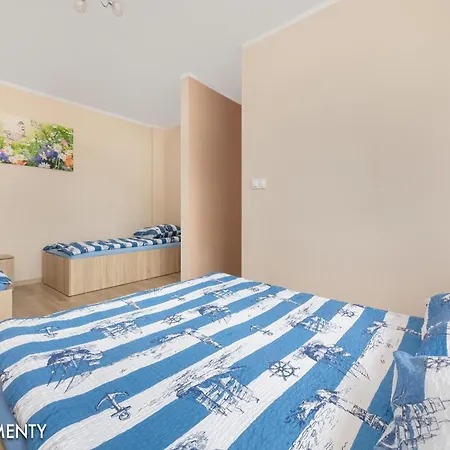 Comfortable 2-level Close To The 아파트 니에초르체