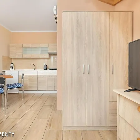 Comfortable 2-level Close To The Appartement *