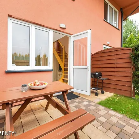 Comfortable 2-level Close To The Niechorze