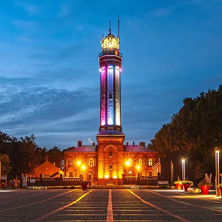 Comfortable 2-level Close To The Niechorze