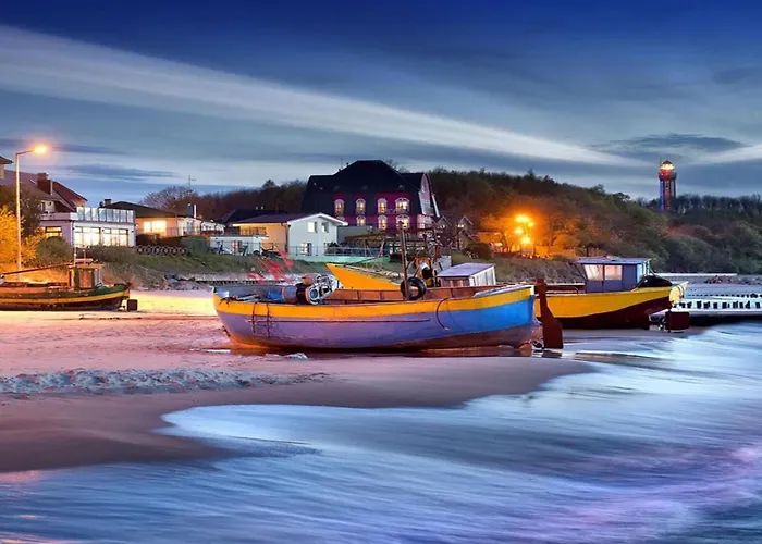 Comfortable 2-level Close To The Apartman *