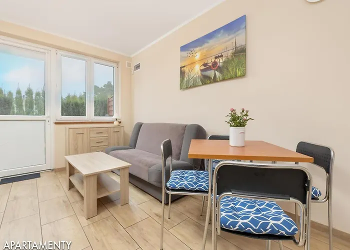 Comfortable 2-level Close To The Niechorze